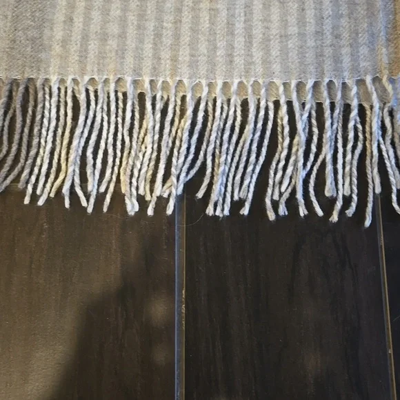 Fibre By Auskin Merino Wool Fringe 59 X 78 Throw Blanket - Picture 3 of 11